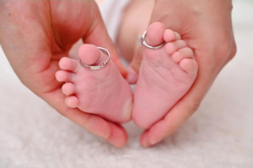 内蒙古怀孕肚子一边高一边低 内蒙古怀孕肚子一边高一边低